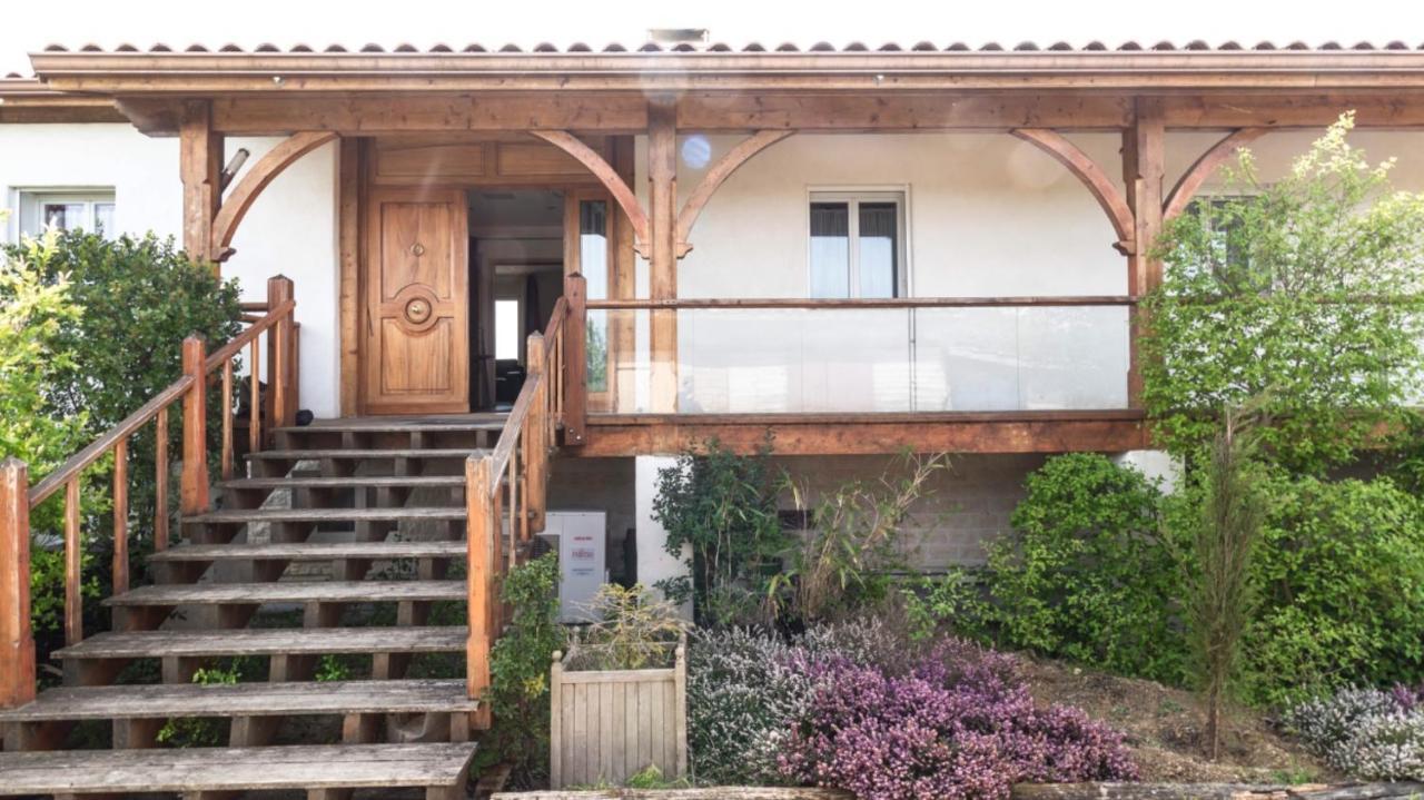 La Decouverte, Jacuzzi, Sauna, Et Terrasse Avec Vue Sur Lac A La Campagne Entre Toulouse Et Auch Villa Catonvielle Exterior photo